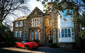 Farnley Tower Guesthouse